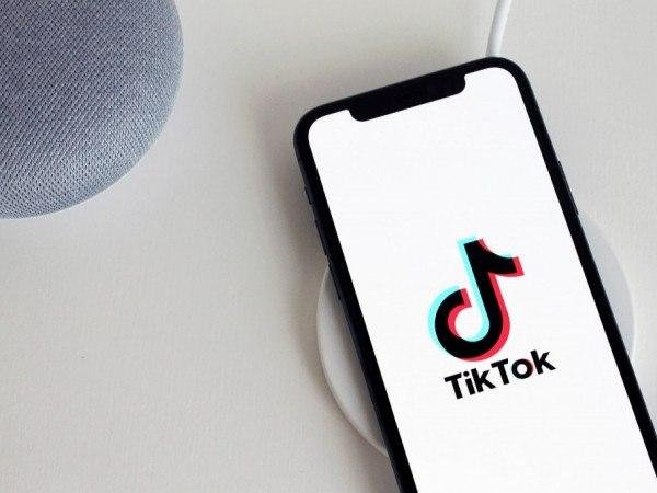Trump anuncia que continuará prorrogando prazo para fechamento do TikTok nos EUA