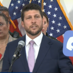 Procurador da Flórida abre investigação contra Discord por segurança de menores