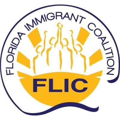 Entidades pró-imigrantes comemoram ordem de juíza para fechar Alligator Alcatraz
