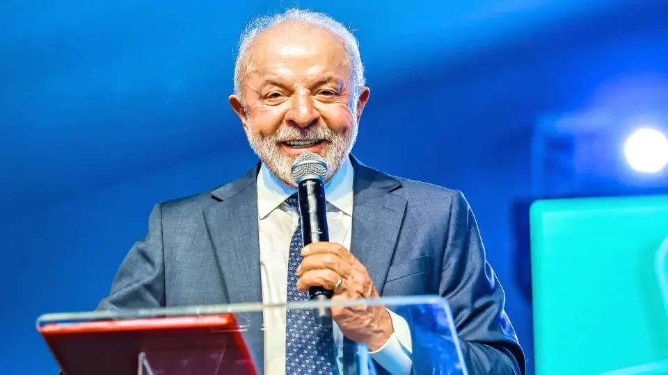 Inadimplência no Brasil atinge nível recorde e especialistas alertam para novos riscos econômicos